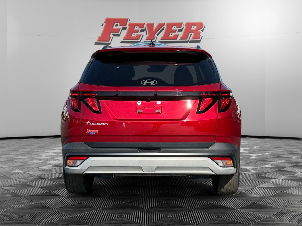 Used 2025 Hyundai Tucson SEL FWD image 4
