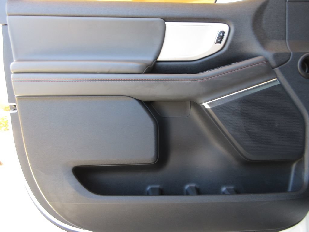 Certified 2025 Ford Expedition Max Active RWD image 9