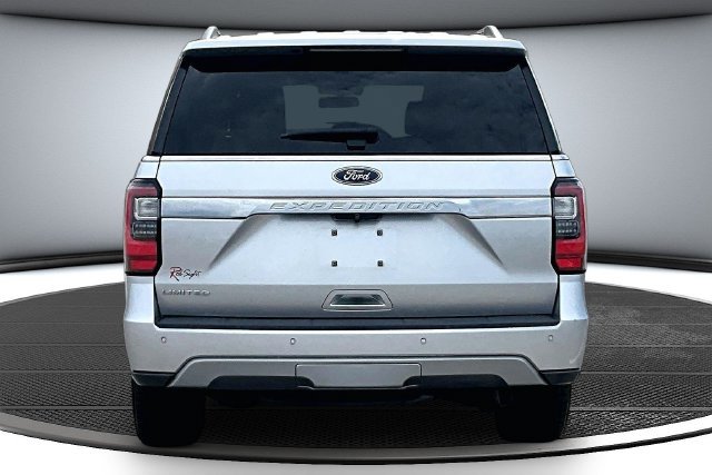 Certified 2019 Ford Expedition Limited w/ Equipment Group 301A RWD image 5
