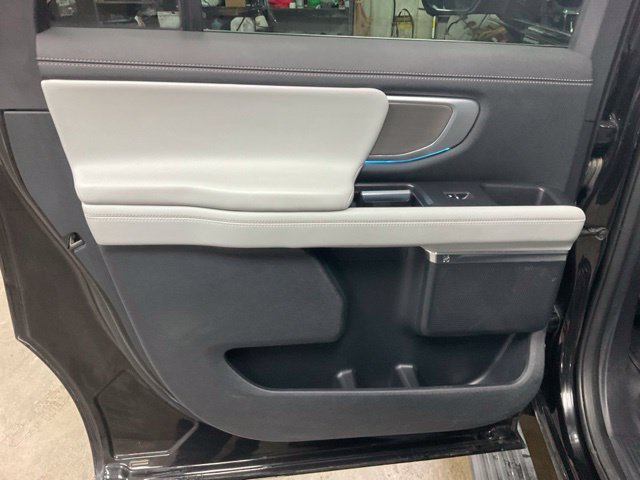 Certified 2025 Ford Expedition Max Platinum AWD/4WD image 15