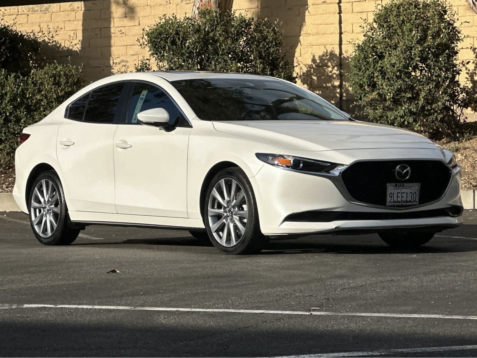 Used 2023 MAZDA MAZDA3 s FWD image 9