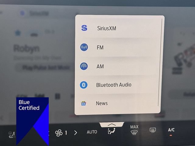 Certified 2025 Ford Explorer Active w/ Active Comfort Package RWD image 23