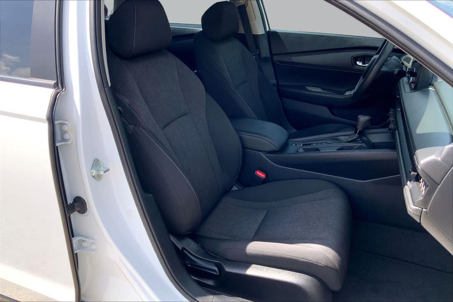 Used 2023 Honda Accord LX image 9