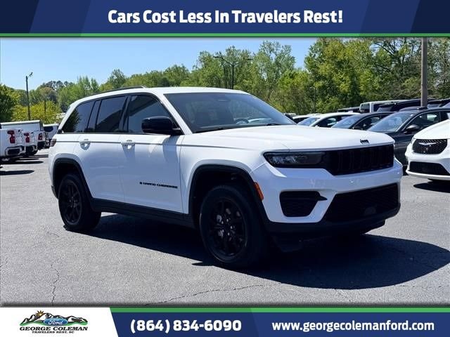 Used 2024 Jeep Grand Cherokee Altitude RWD image 1