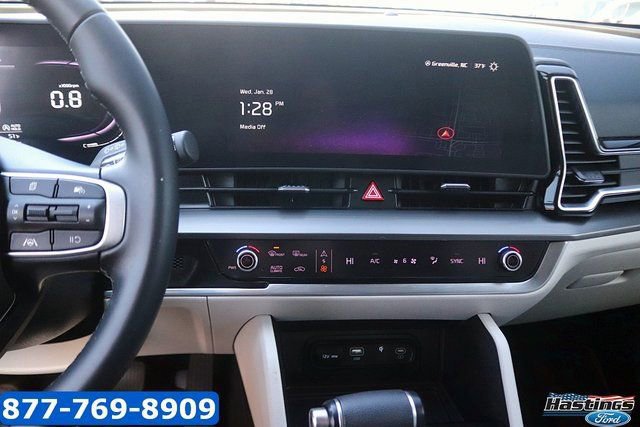 Used 2023 Kia Sportage EX image 18