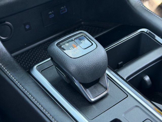 Used 2022 Nissan Pathfinder SL w/ SL Premium Package AWD/4WD image 18