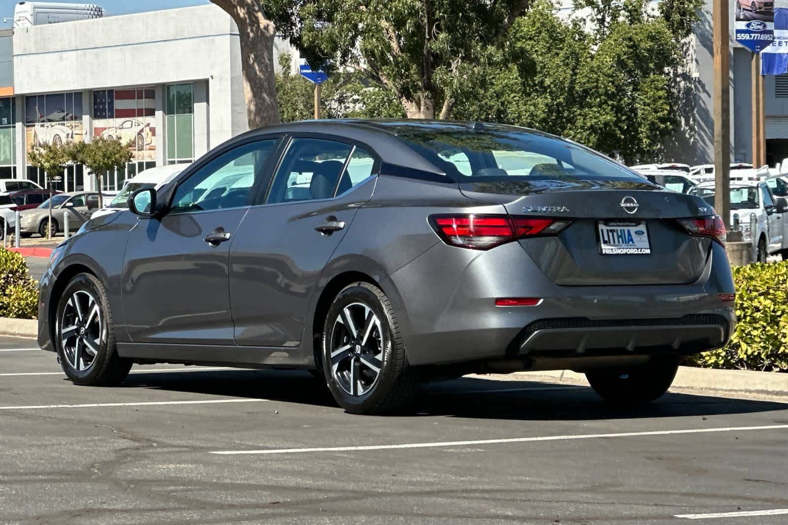 Used 2024 Nissan Sentra SV FWD image 7