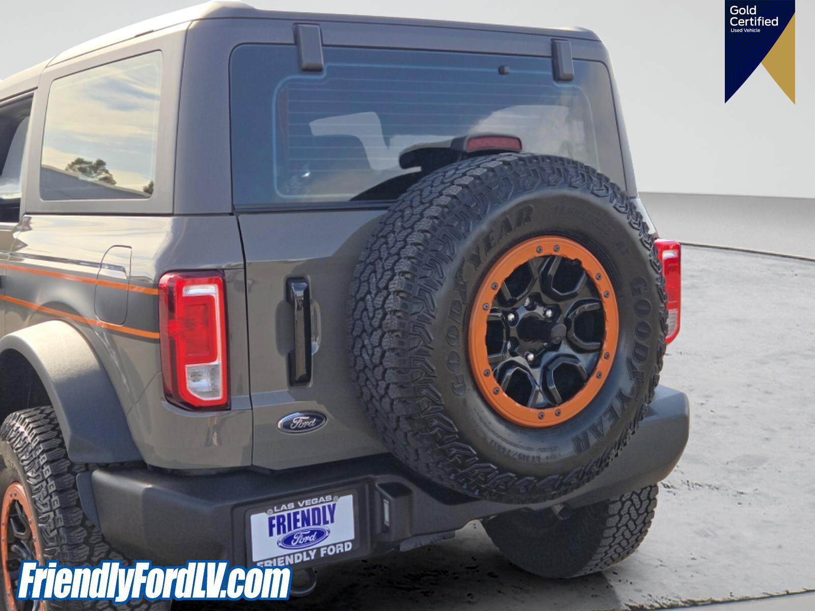 Certified 2025 Ford Bronco 2-Door w/ Sasquatch Package AWD/4WD image 5