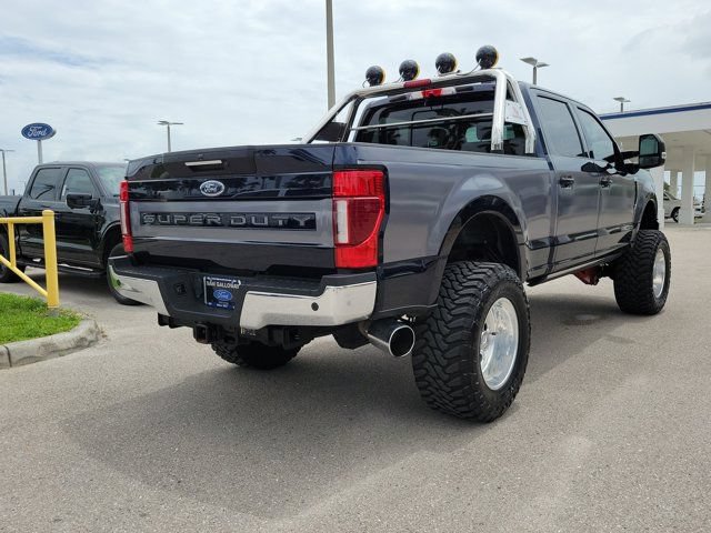 Certified 2022 Ford F350 Lariat w/ Lariat Ultimate Package AWD/4WD image 4