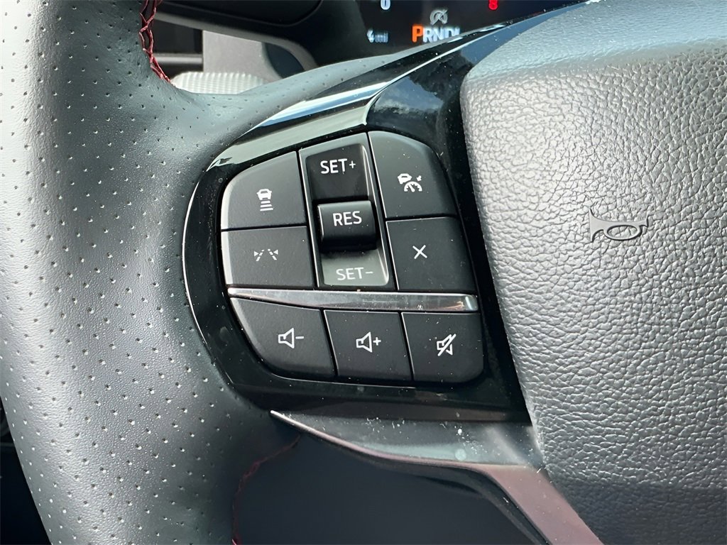 Certified 2025 Ford Explorer ST-Line w/ ST-Line Street Pack image 25