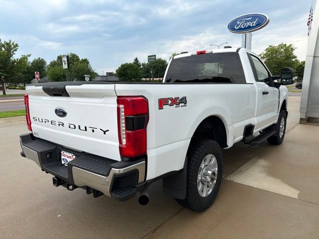 Certified 2023 Ford F350 XLT w/ 360-Degree Camera Package AWD/4WD image 7