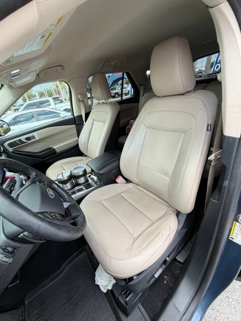 Certified 2020 Ford Explorer XLT w/ Equipment Group 202A RWD image 6