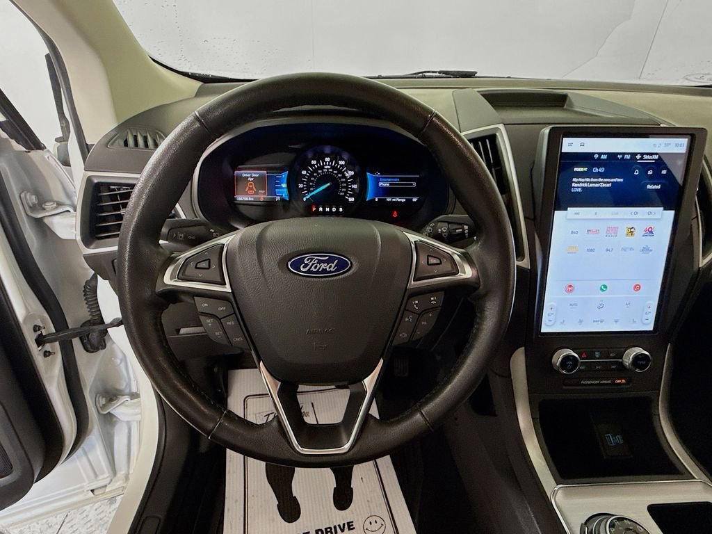 Certified 2022 Ford Edge SEL AWD/4WD image 15