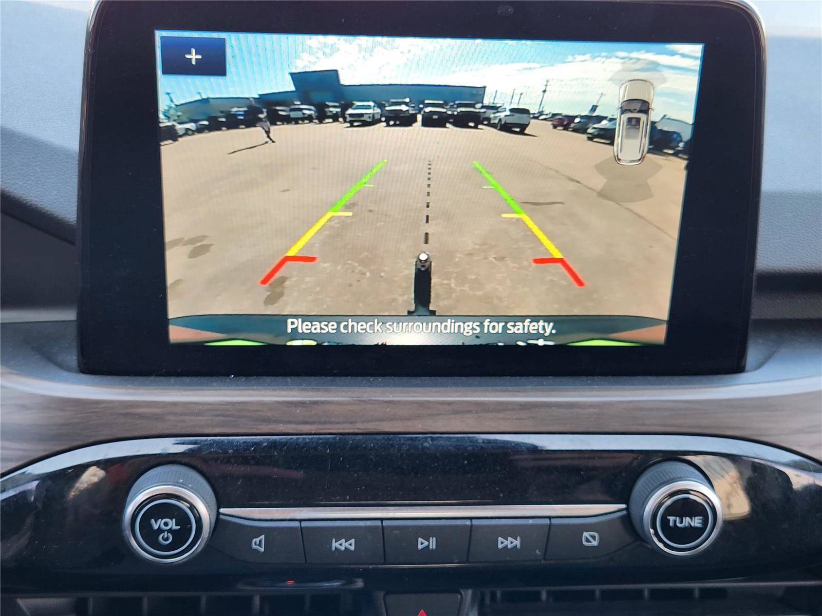 Certified 2020 Ford Escape Titanium AWD/4WD image 15