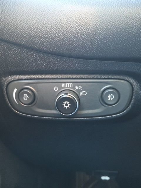 Used 2019 Chevrolet Equinox Premier image 22