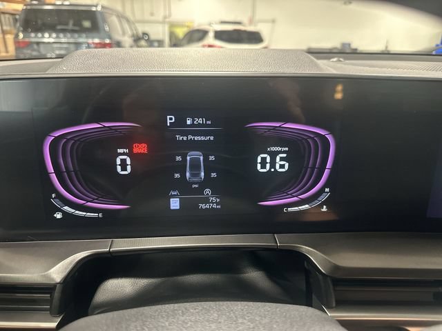 Used 2023 Kia Telluride S w/ S Sunroof Package AWD/4WD image 14