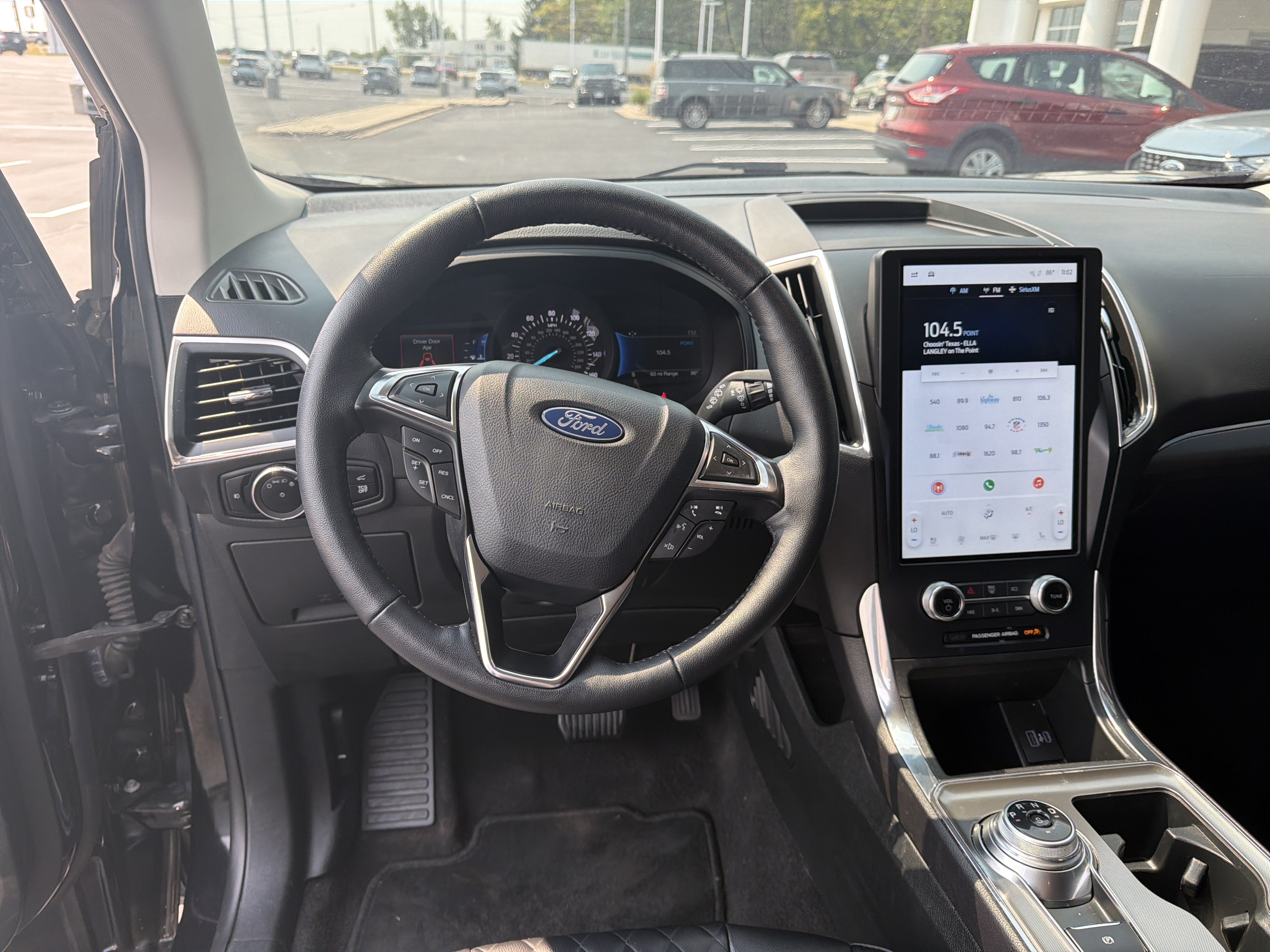Certified 2024 Ford Edge Titanium AWD/4WD image 25