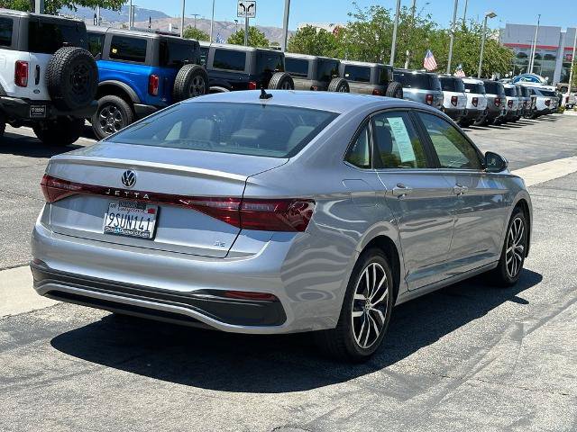 Used 2025 Volkswagen Jetta SE w/ Sunroof Package FWD image 7