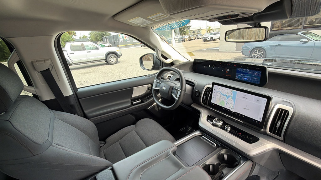 Certified 2025 Ford Expedition Max Active AWD/4WD image 29