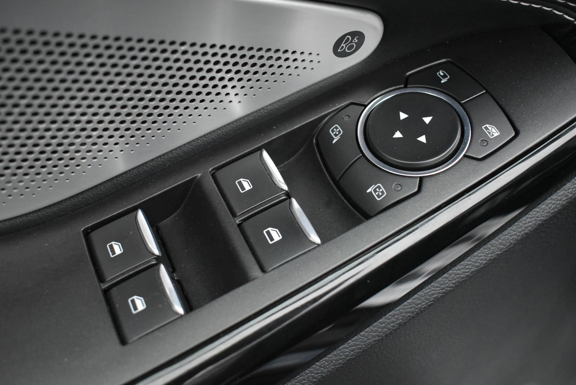 Certified 2021 Ford Explorer ST w/ Equipment Group 401A image 13