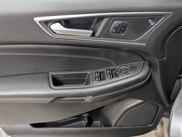 Certified 2024 Ford Edge Titanium AWD/4WD image 10