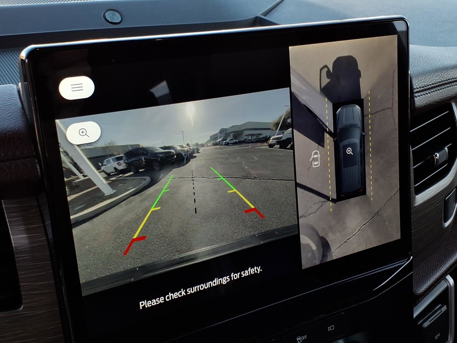 Certified 2024 Ford Expedition Limited image 23