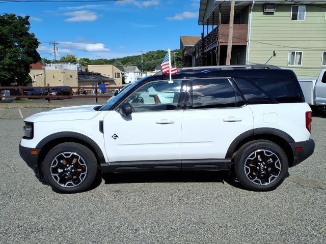 Certified 2025 Ford Bronco Sport Outer Banks w/ Outer Banks Tech Package+ AWD/4WD image 4