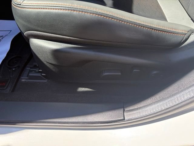 Used 2024 Subaru Crosstrek 2.5i Limited AWD/4WD image 15