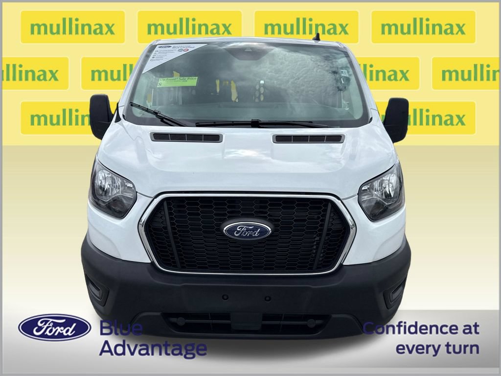 Certified 2025 Ford Transit 250 Low Roof w/ Exterior Upgrade Package RWD image 12