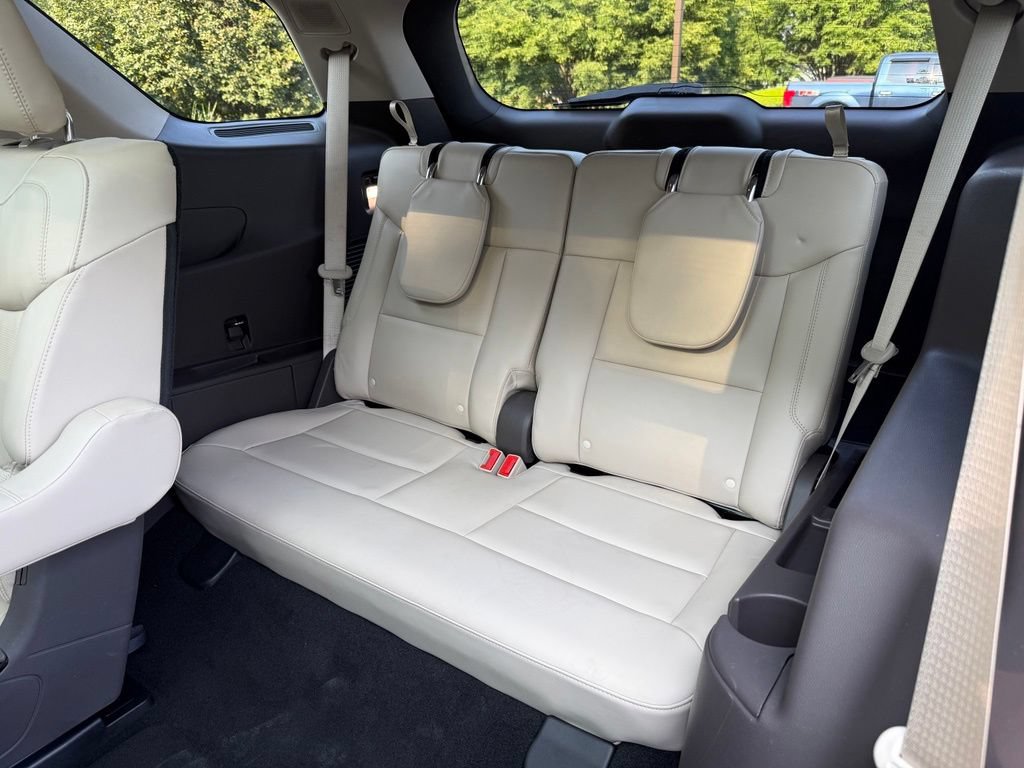 Certified 2020 Ford Explorer Platinum w/ Premium Technology Package AWD/4WD image 21
