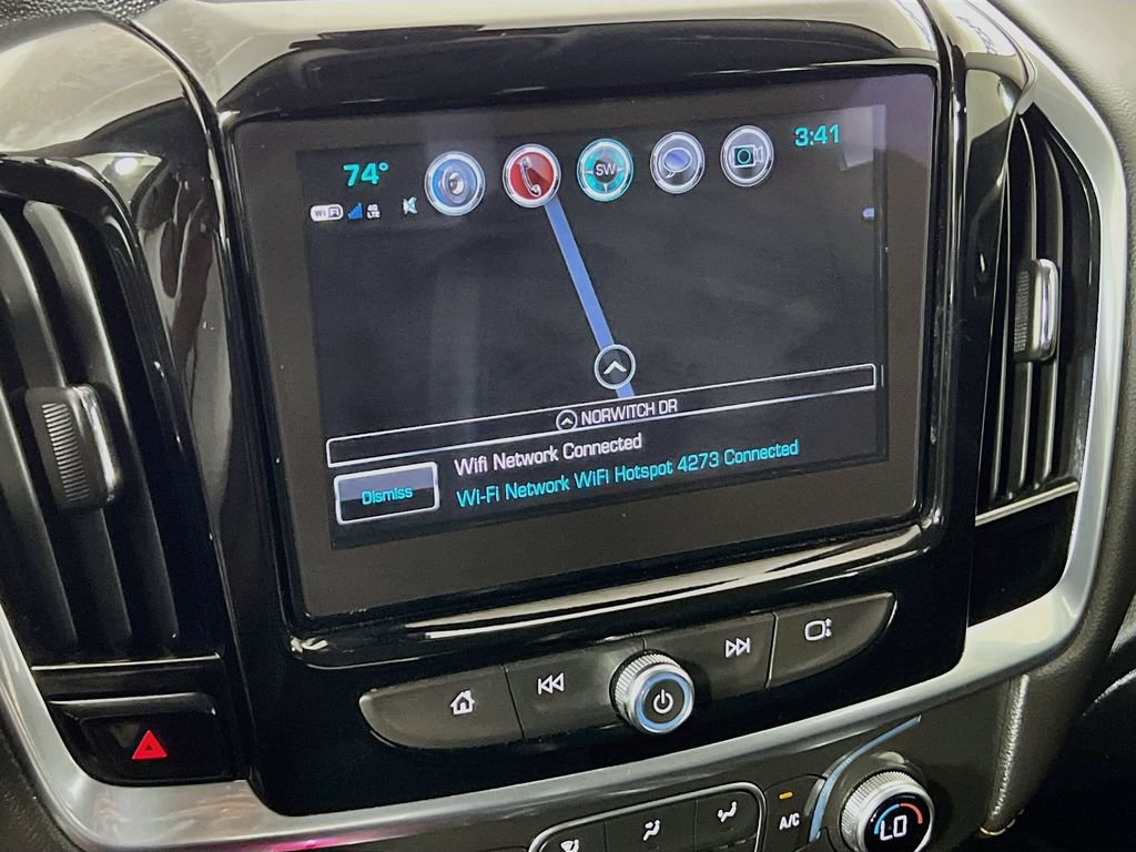 Used 2019 Chevrolet Traverse LT w/ LT Premium Package AWD/4WD image 17