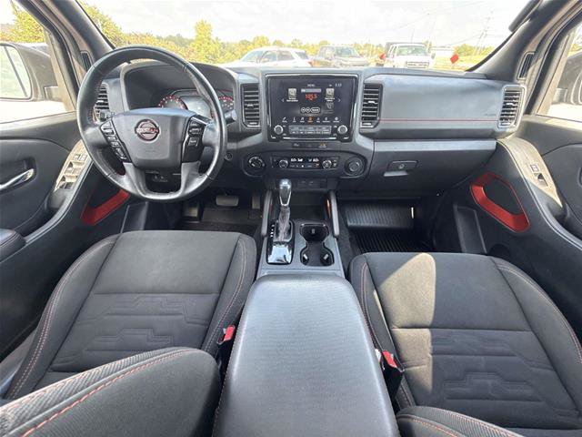 Used 2024 Nissan Frontier PRO-4X w/ Off-Road Protection Package AWD/4WD image 13