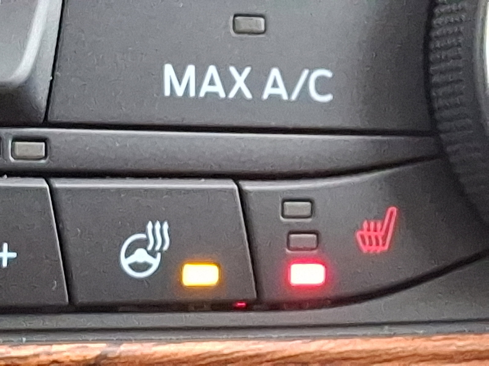 Certified 2023 Ford Maverick Lariat w/ Lariat Luxury Package image 24