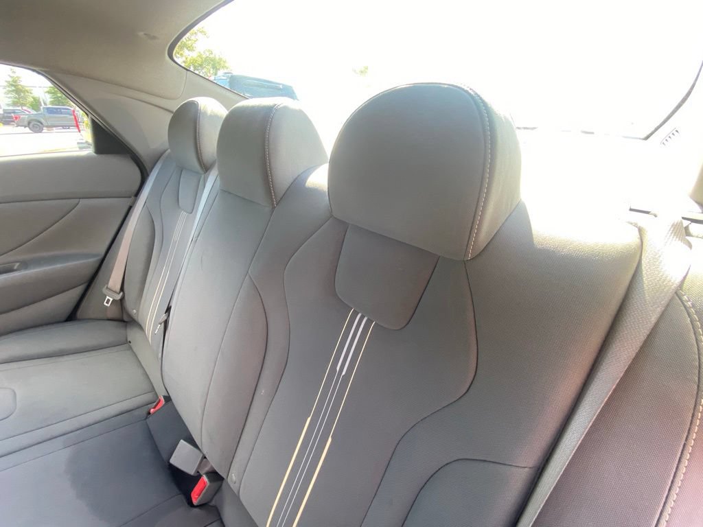 Used 2026 Hyundai Elantra Sport FWD image 25