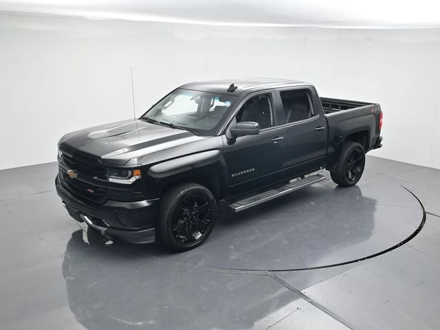 Used 2018 Chevrolet Silverado 1500 LT w/ All Star Edition image 39