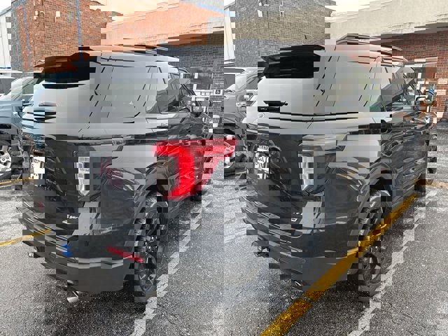 Certified 2023 Ford Explorer ST-Line w/ Class IV Trailer Tow Package image 5