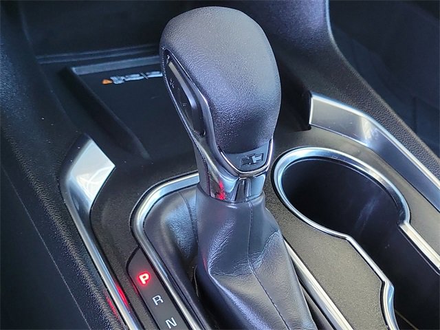 Used 2023 Chevrolet Traverse LT image 16