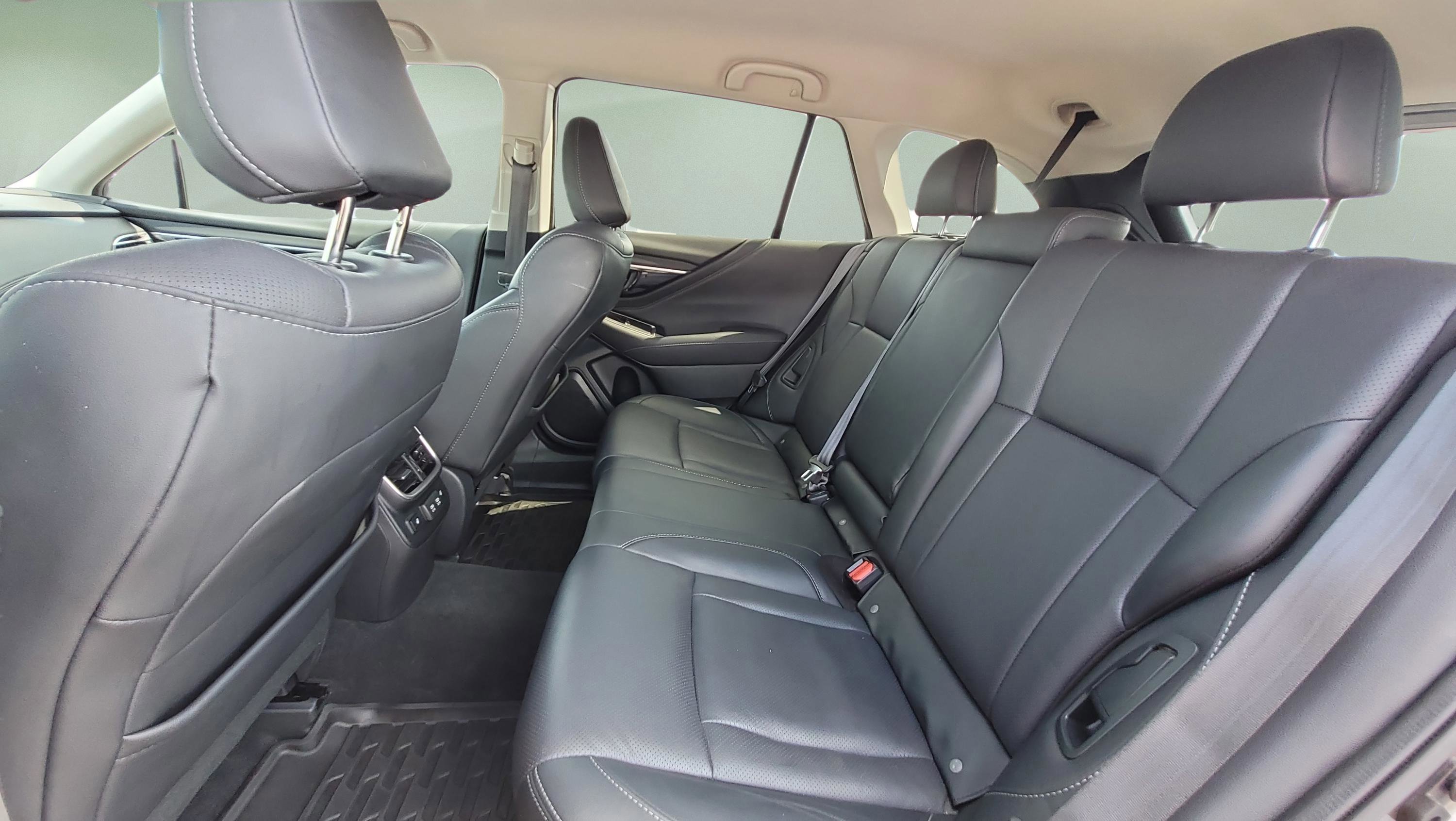 Used 2022 Subaru Outback Limited w/ Popular Package #2 AWD/4WD image 17