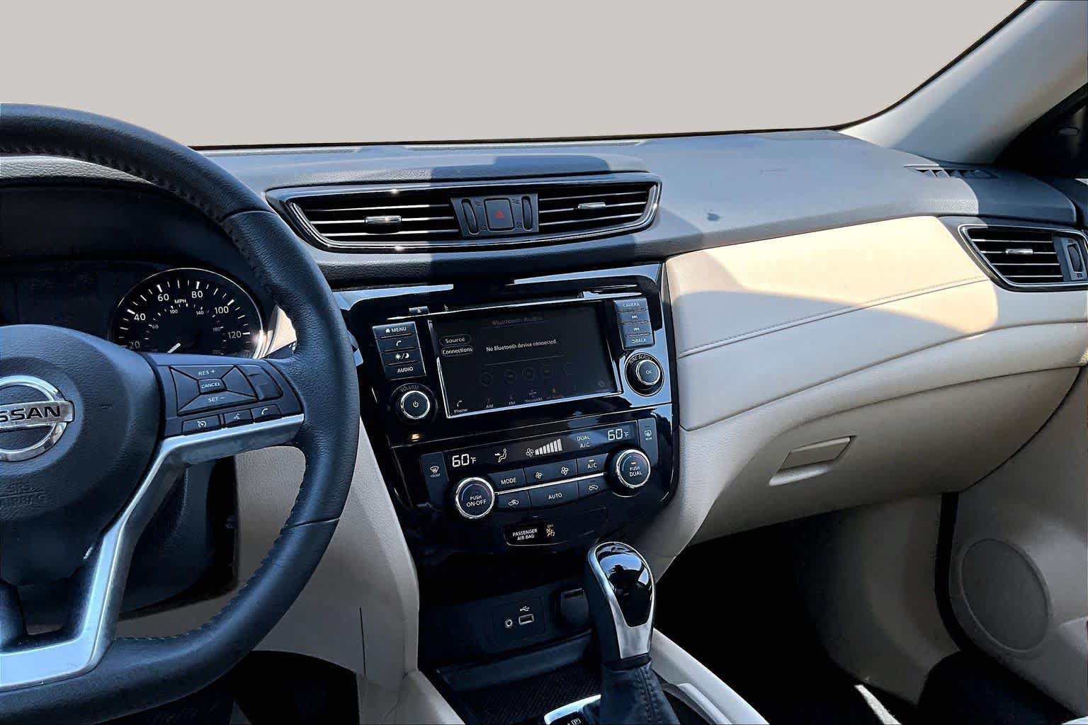 Used 2020 Nissan Rogue SV AWD/4WD image 7
