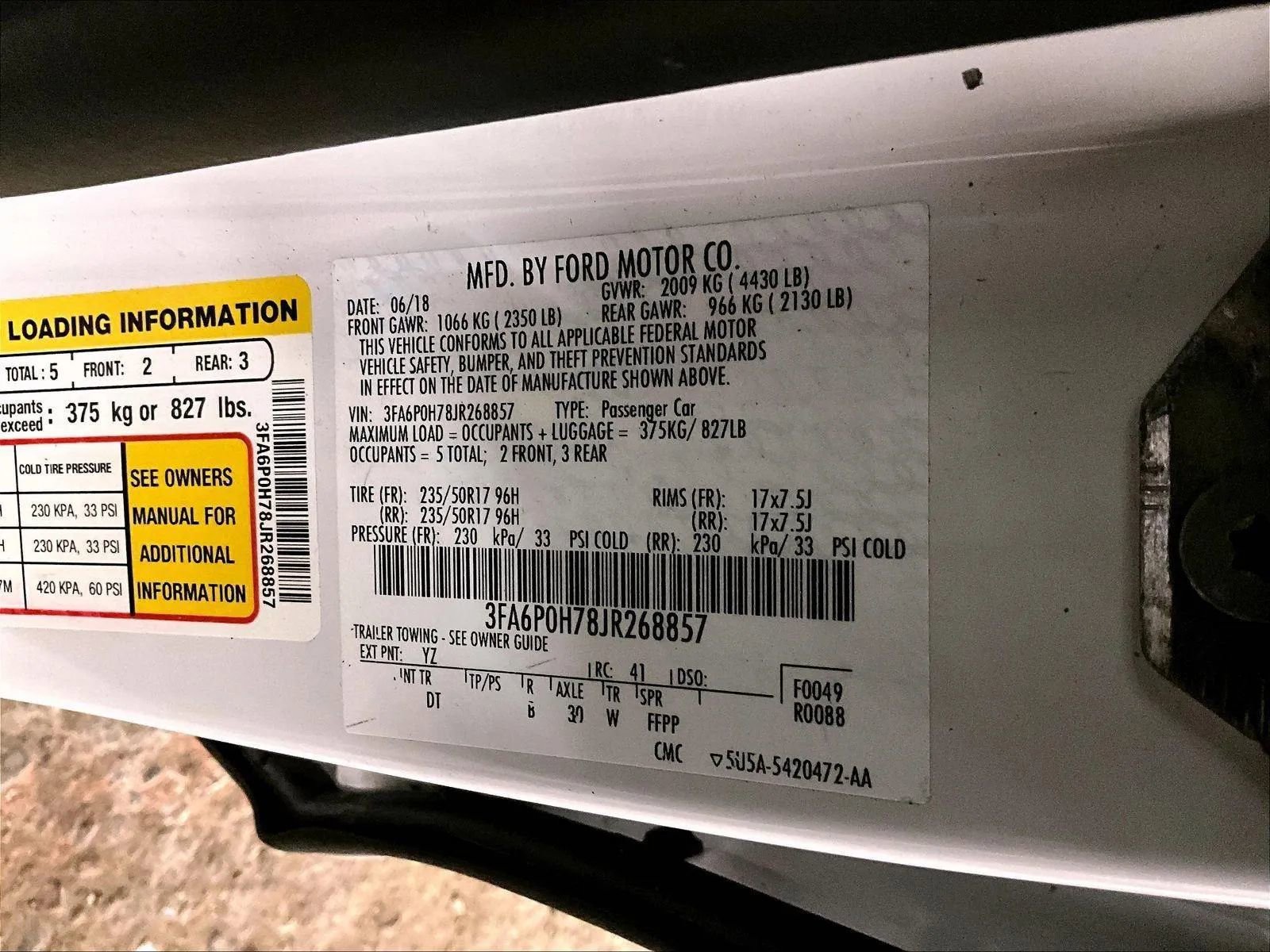 Certified 2018 Ford Fusion SE FWD image 32