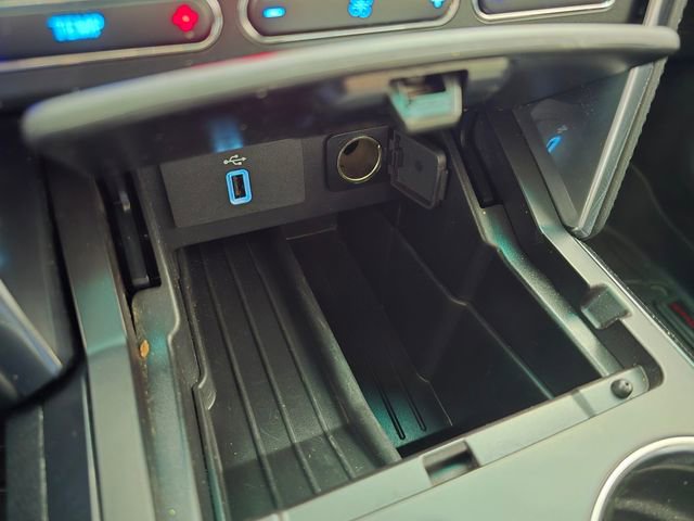 Certified 2017 Ford Explorer Platinum AWD/4WD image 38