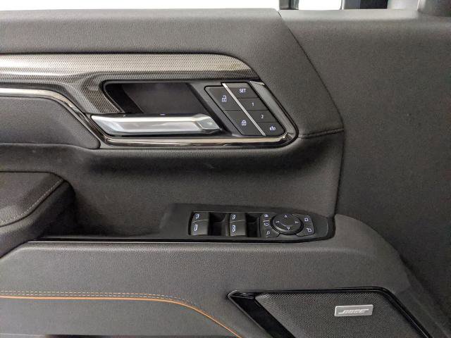 Used 2025 GMC Sierra 2500 AT4 w/ AT4 Premium Plus Package image 17