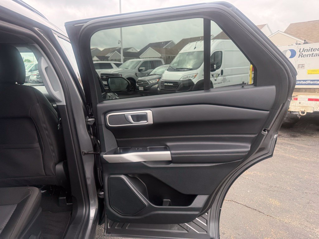Certified 2024 Ford Explorer XLT AWD/4WD image 51