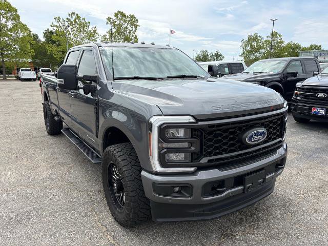 Certified 2024 Ford F350 Lariat w/ Lariat Ultimate Package AWD/4WD image 3