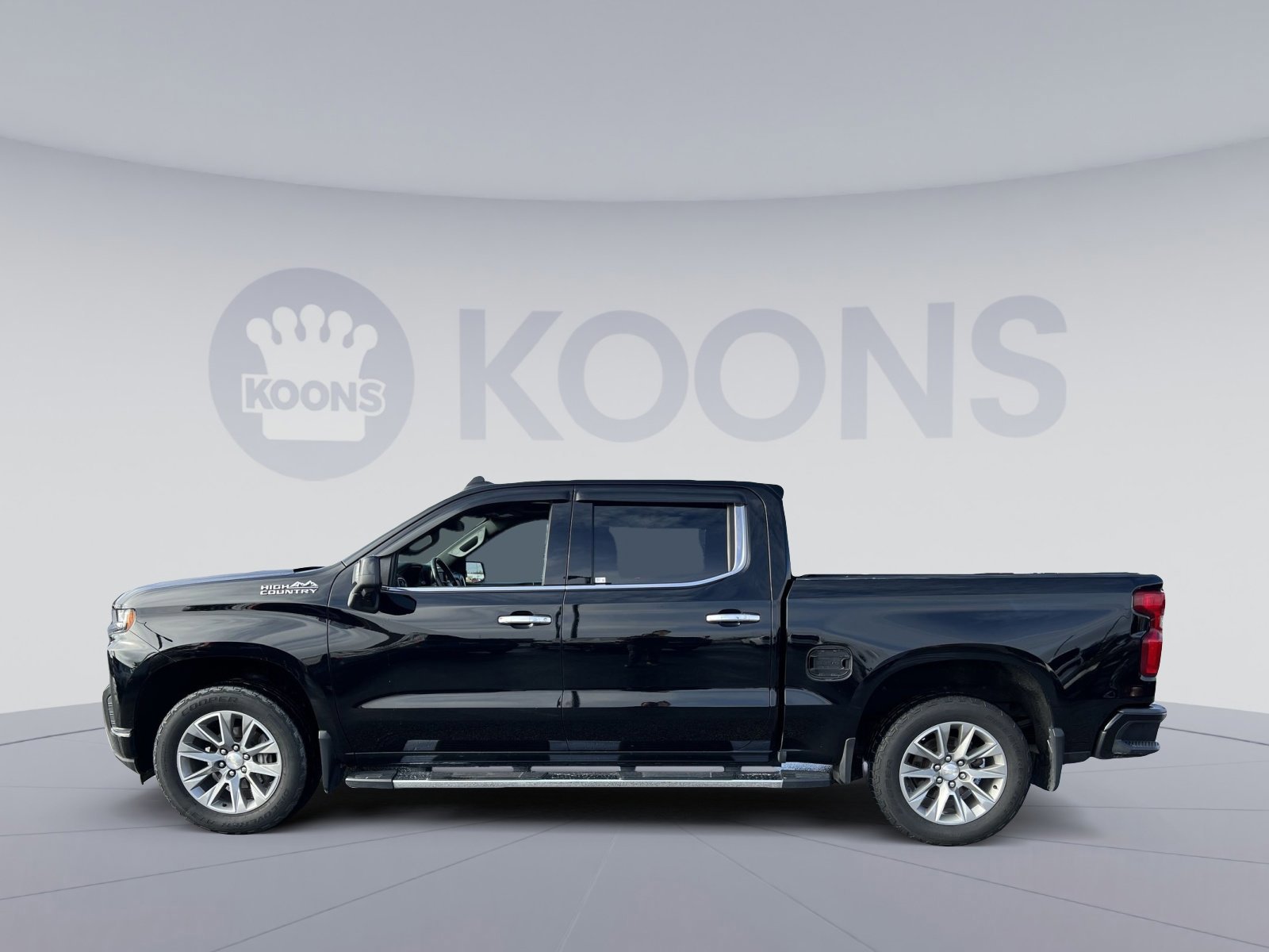 Used 2019 Chevrolet Silverado 1500 High Country w/ Z71 Off-Road Package image 6