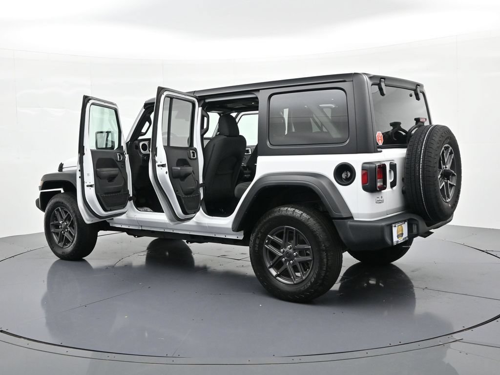 Used 2025 Jeep Wrangler Unlimited Sport AWD/4WD image 22