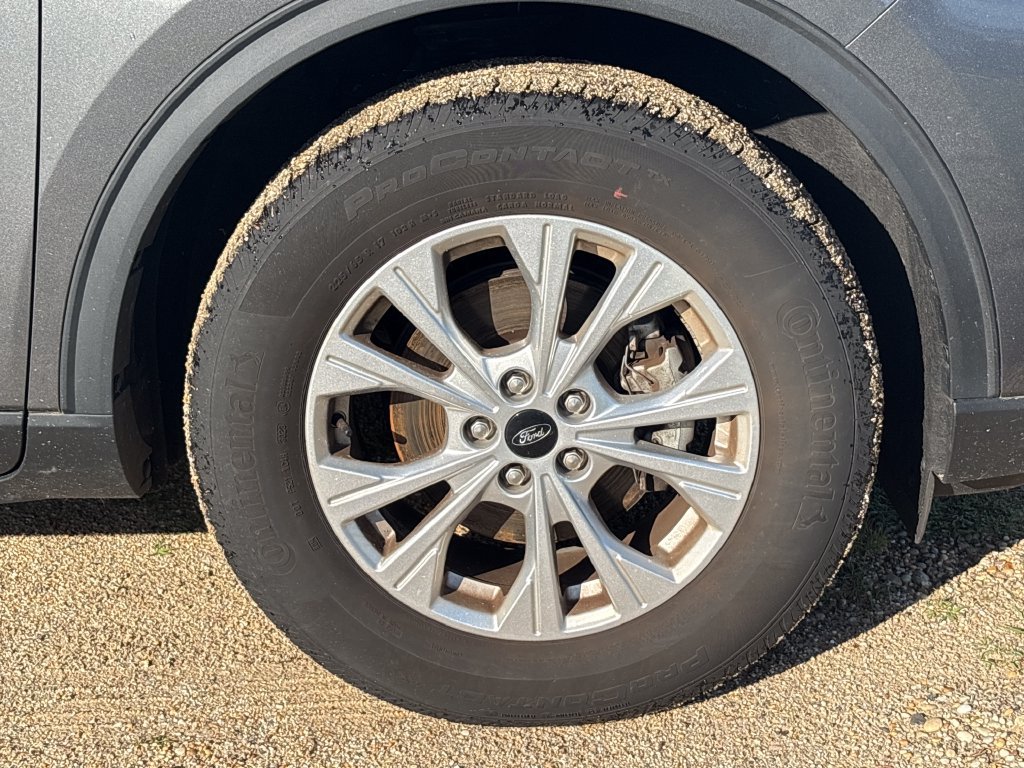 Certified 2023 Ford Escape Active AWD/4WD image 12