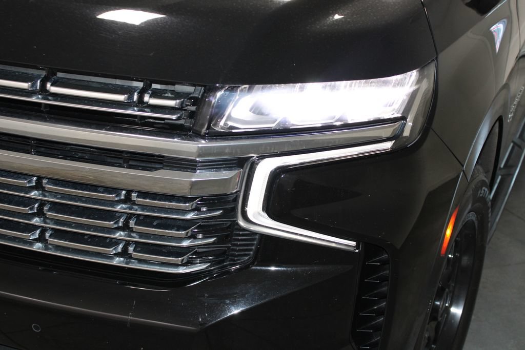 Used 2022 Chevrolet Suburban Premier RWD image 53