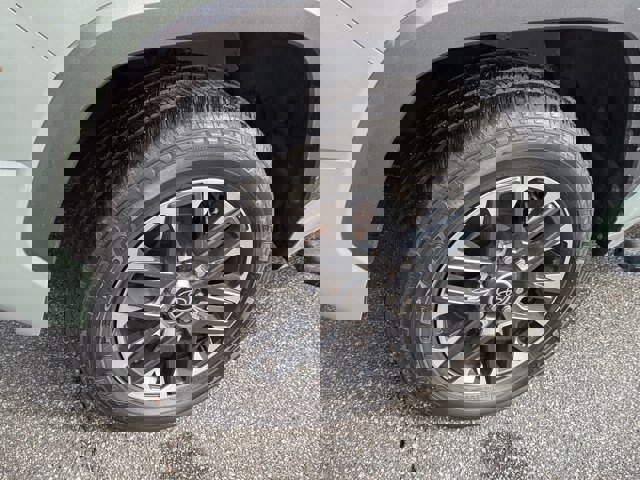 Used 2024 Toyota Tundra Limited image 11