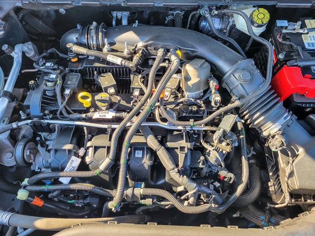 Certified 2022 Ford Maverick Lariat w/ Lariat Luxury Package image 28